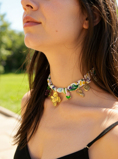 Adjustable Multicolor Cord Necklace with 7 Stainless Steel 316L 18K Gold Plated Charms (Nuevos)